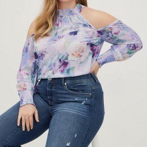 Torrid Georgette Smocked Neck Cold Shoulder Blouse Size 3 (22-24)